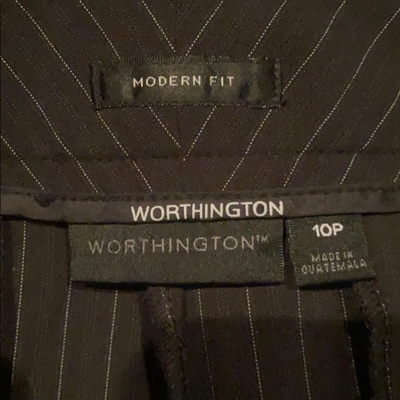 Dress pants 👖 - Picture 3 of 4